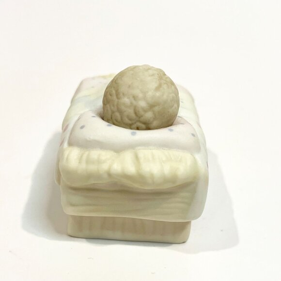 Precious Moments Come Let Us Adore Him 1982 Mother Mary Baby Jesus 2 Figurines - Picture 10 of 11